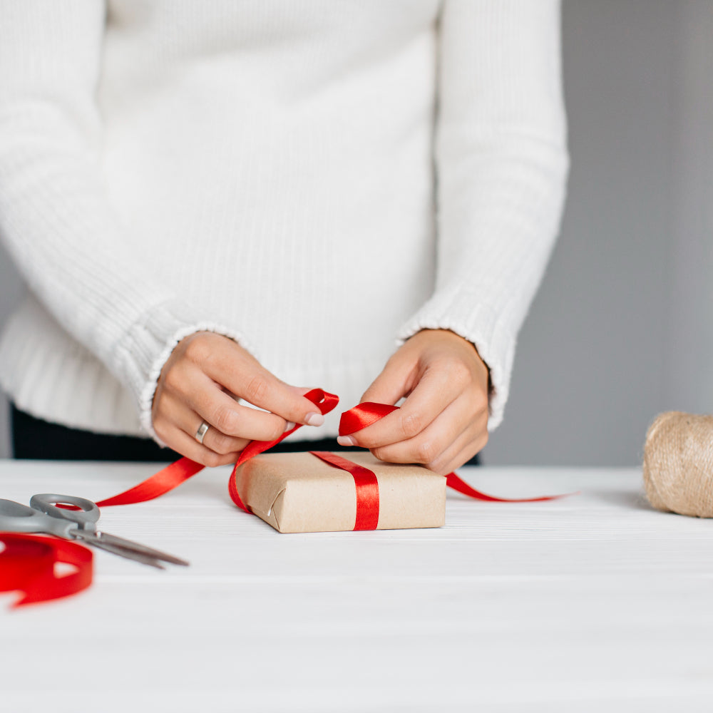 The Best Gift: Stylish Accessories That Don’t Compromise on Durability